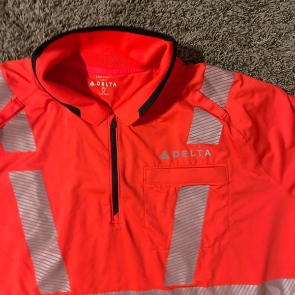 Delta Airlines Neon Safety Polo - Picture 2 of 5